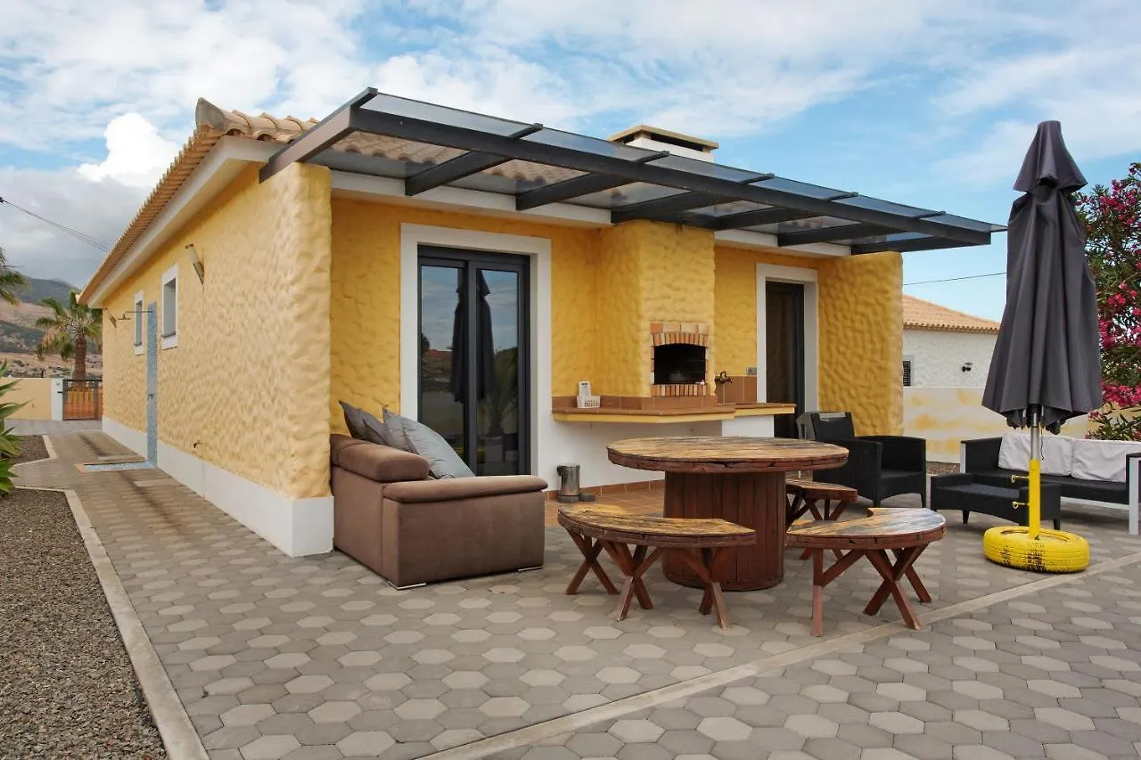 Recanto Dourado Porto Santo Villa